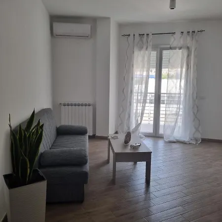 Piano Torre Apartamento *